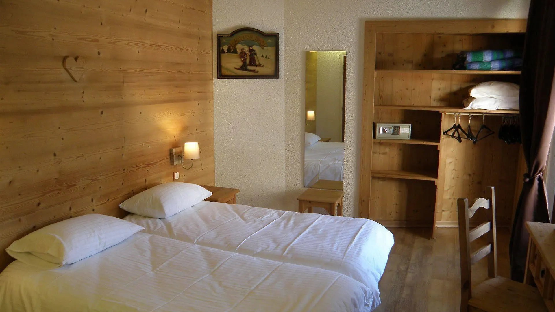 Hôtel les Vallois Vallouise Hotel